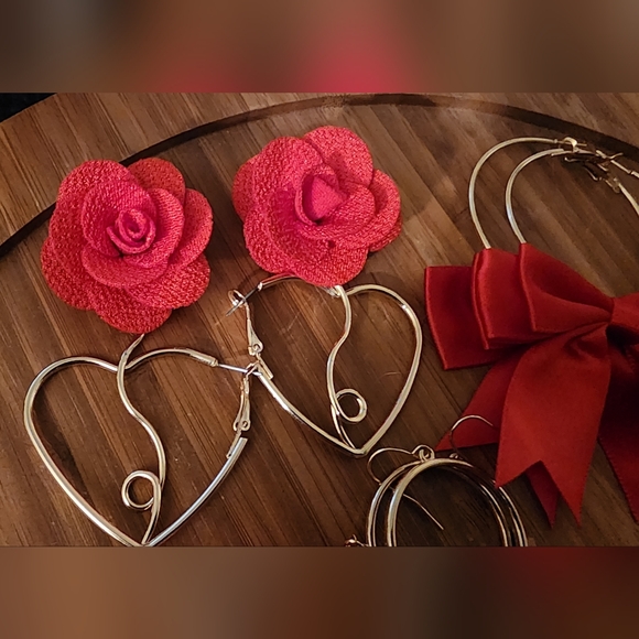 Earring Bundle - Picture 4 of 4